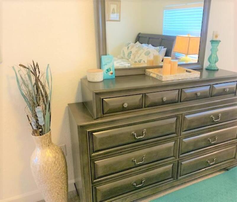 Beautiful Bright & Sparkling 2Bed 1Bath Beach Retreat - Unit 212 Cocoa Beach Exteriör bild