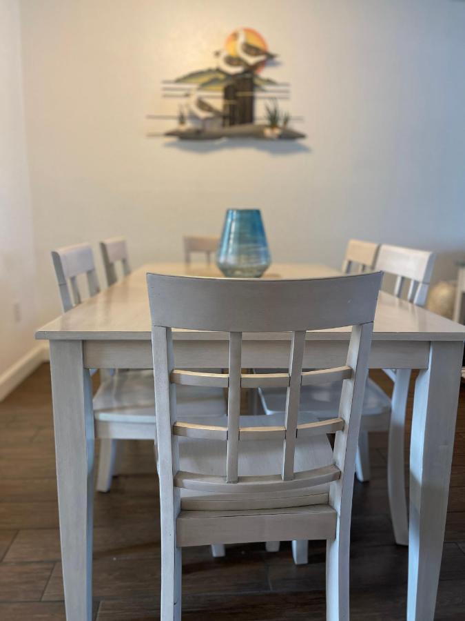 Beautiful Bright & Sparkling 2Bed 1Bath Beach Retreat - Unit 212 Cocoa Beach Exteriör bild